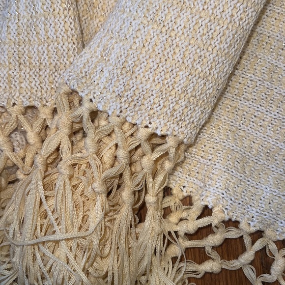 Lilly Pulitzer Tatum Long Fringe Cardigan size Large NWT in Gold Metallic - Picture 6 of 9